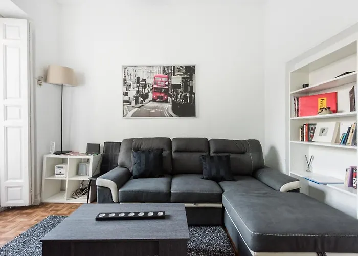 M&F Apartaments Chueca