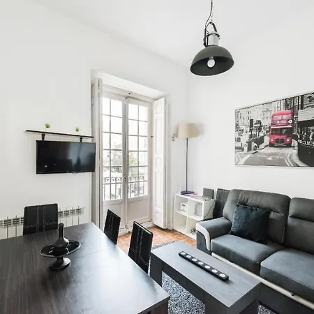 M&F Apartaments Chueca Madrid Exterior photo